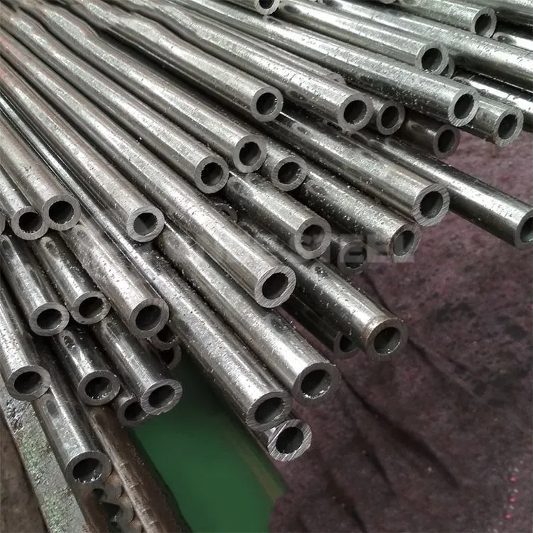 Tubo senza saldatura in acciaio al carbonio ST52